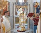 Божественная литургия в Неделю 5-ю по Пасхе, о самаряныне, день памяти святителя Николая Чудотворца